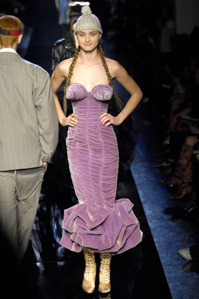 Look 11